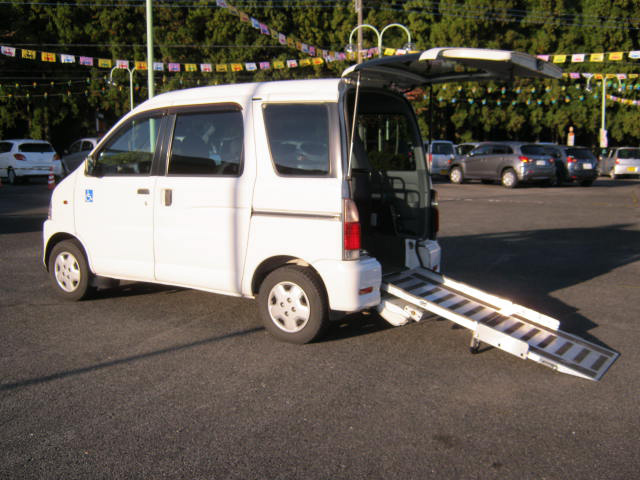 福祉車両 栃木県の中古車 新車販売 車検整備は栃木菱和自動車